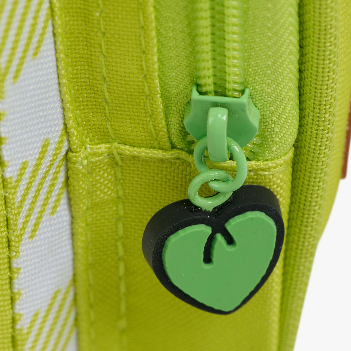 keroppitm-square-lunch-cooler-bag-m6 00028020-Z.jpg