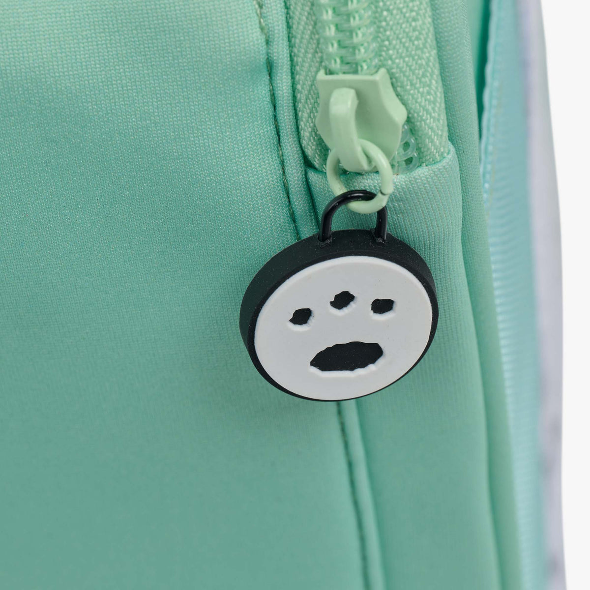 pochaccotm-slim-lunch-cooler-bag-t1 00028031-Z.jpg