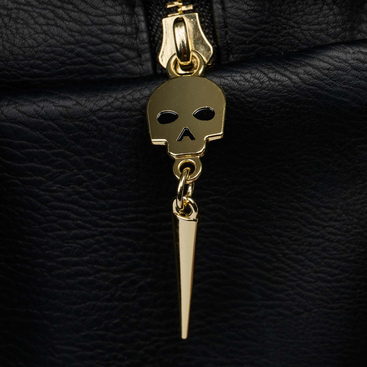 liquid-death-coffin-crossbody-cooler-bag-l2 00028055-Z.jpg