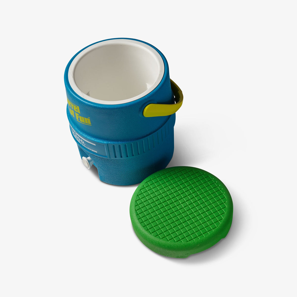 retro-barrel-of-fun-2-gallon-jug-d5 00031412-O2.jpg