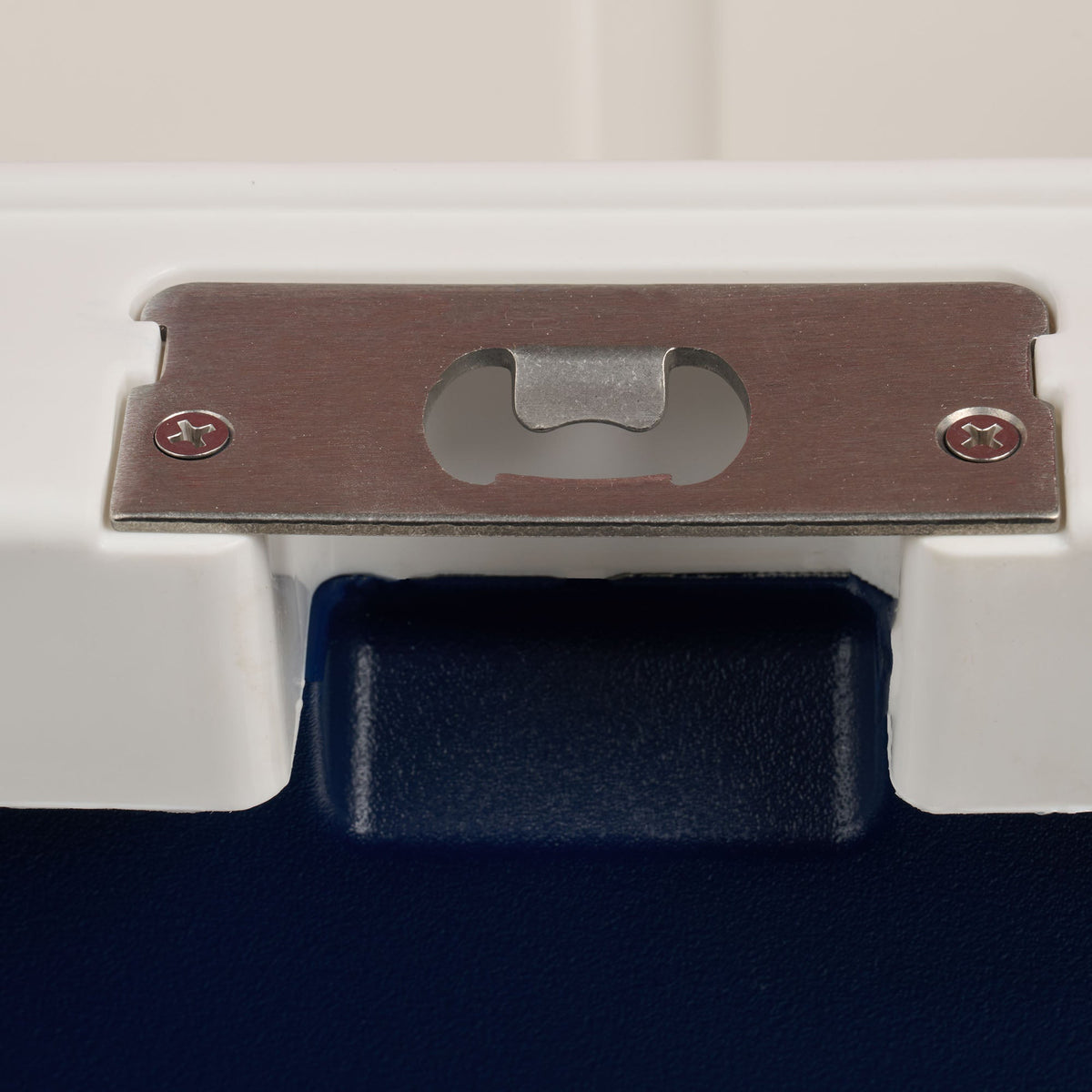 trailmate-25-qt-cooler-t3 00033130-BO.jpg