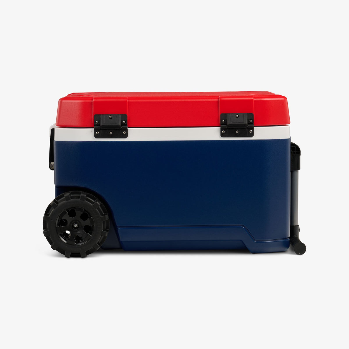 trailmate-75-qt-roller-cooler-c4 00035111-BK.jpg
