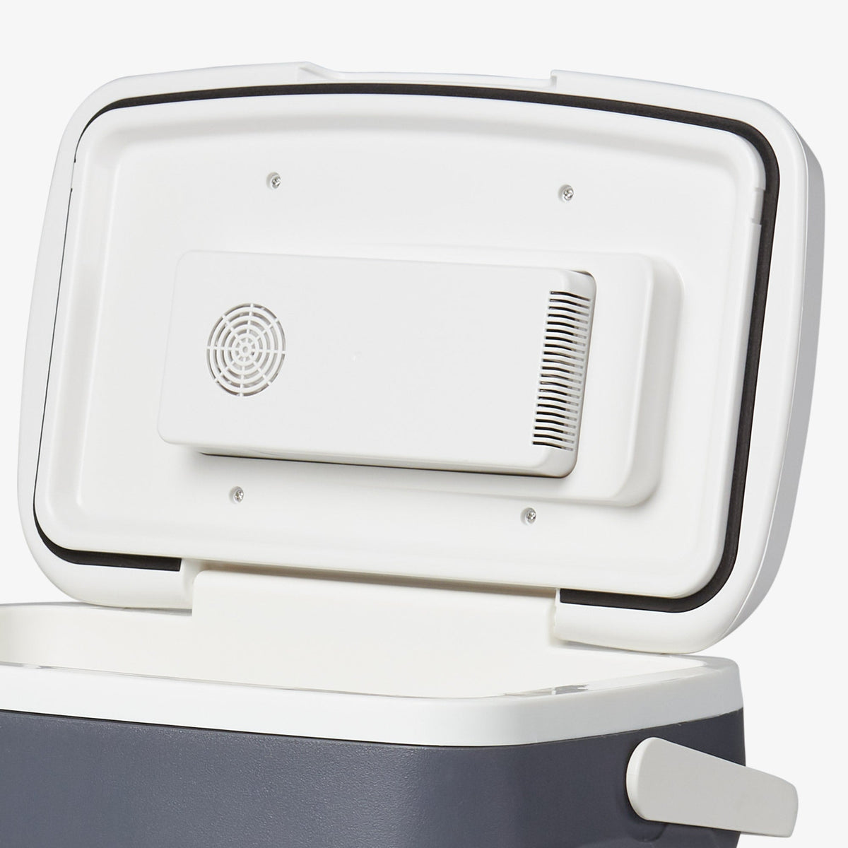 versatemptm-28-qt-portable-electric-cooler-t6 00040390_7.jpg