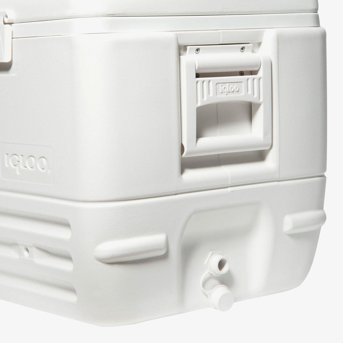 quick-and-cool-150-qt-cooler-u4 00044363-quick-and-cool-150-qt-cooler-side_d261c6aa-cd7b-40f6-b463-5023d91df276.jpg