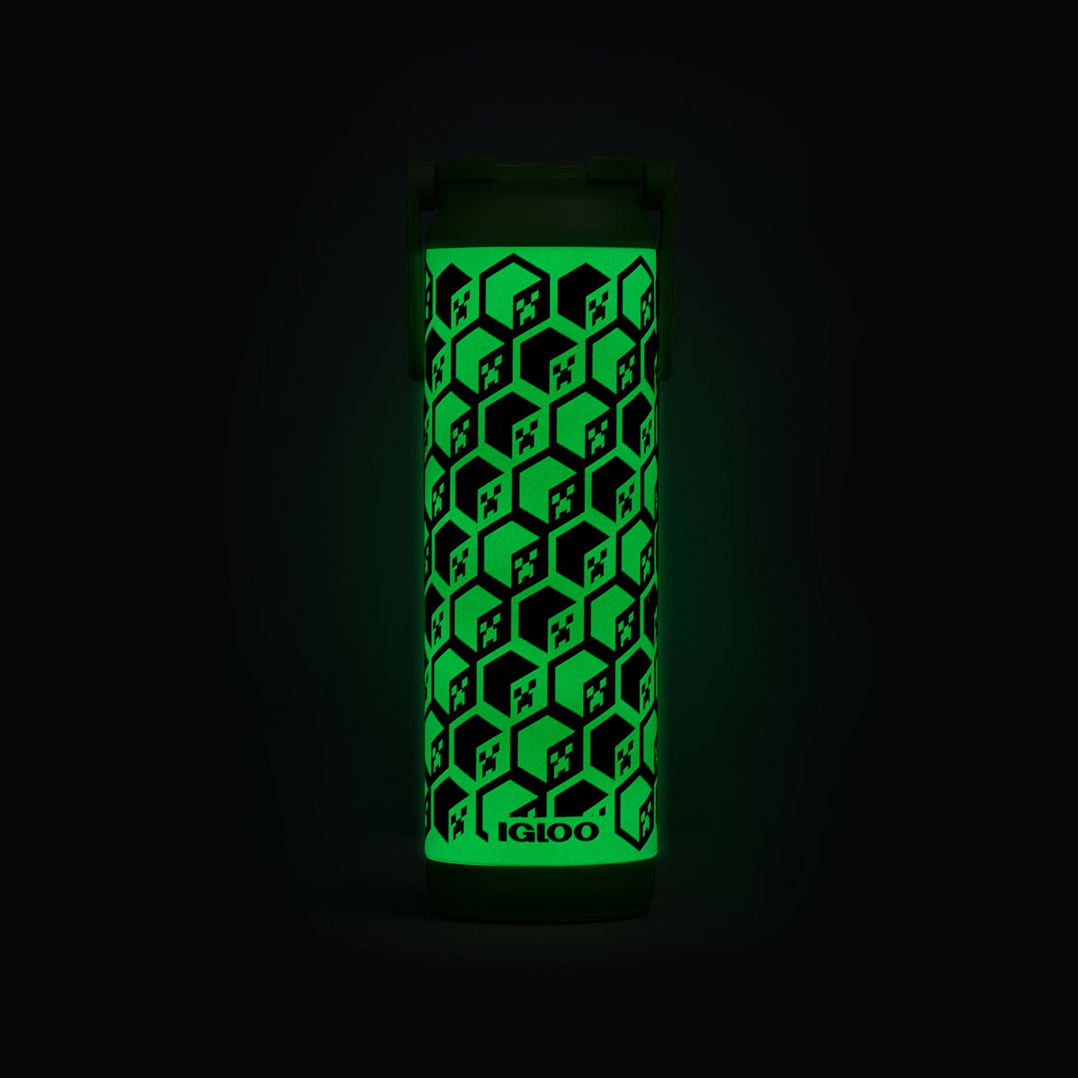 minecraft-creeper-glow-in-the-dark-20-oz-bottle-s6 00071605-GLF.jpg